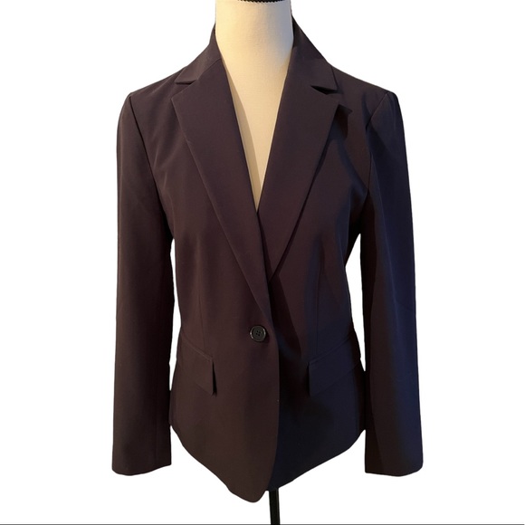 Forever 21 Jackets & Blazers - Navy Blazer Forever 21 NWT Business Casual Dark Academia Medium New Button